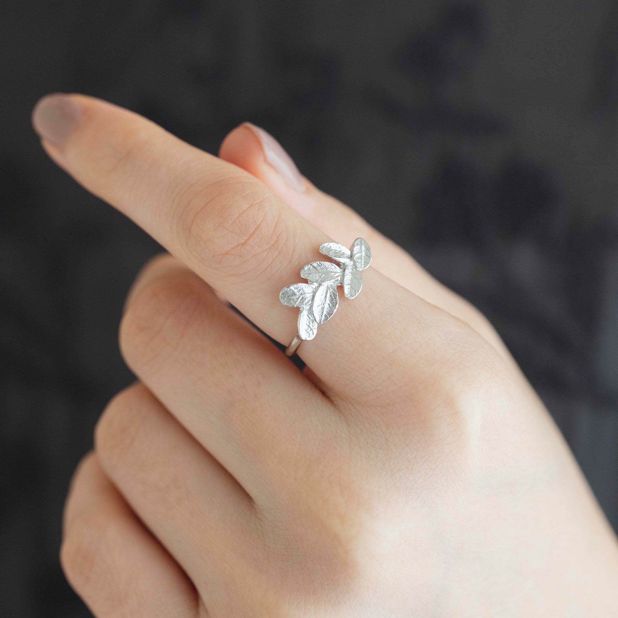 KOM- 004  Leaf ring